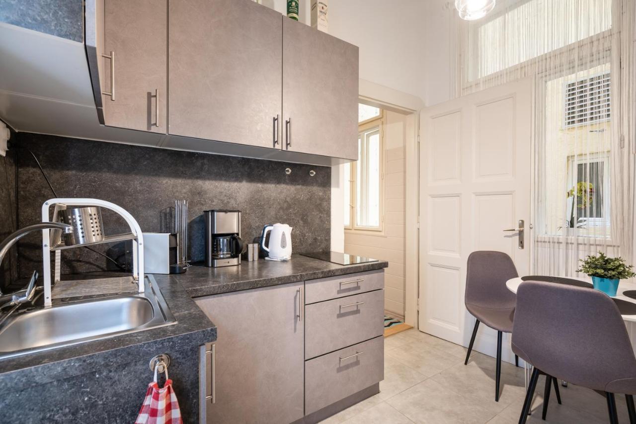 The White House Apartment Budapest Eksteriør billede